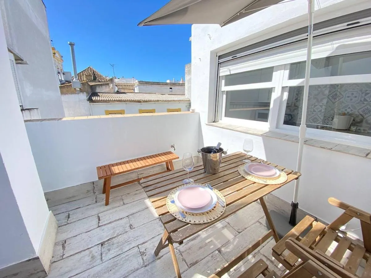 Buhardilla En Calle Ancha, Pleno Centro Sanlúcar de Barrameda Apartamento